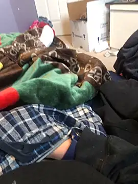 Hugetings online show from 02-14-25, 08:26