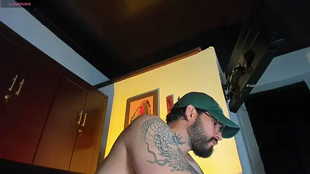 CamiloGray  online show from 01-11-26, 01:49