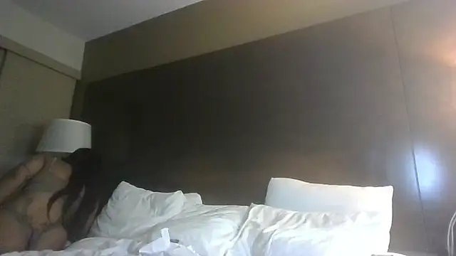 Snapshot of sexybribri@xh chatting on 04-26-26, 07:17 sexybribrixh online show from 04-26-26, 07:17
