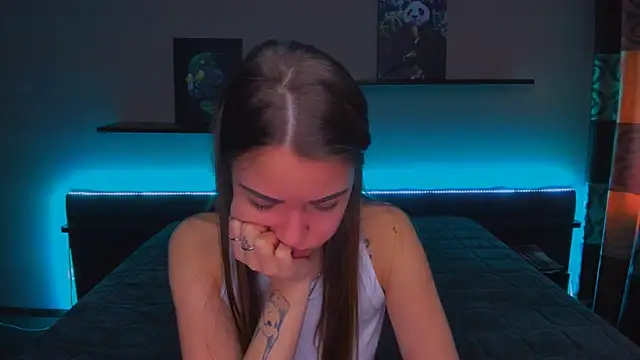 AlexaBarkley online show from 03-21-25, 03:12