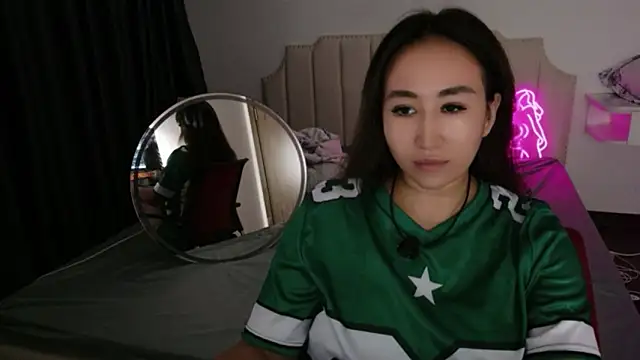 AsianQueens online show from 06-14-26, 01:24