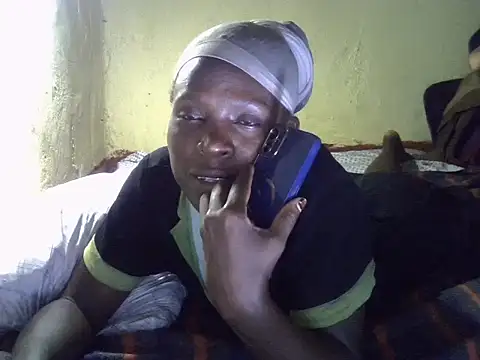 cute-shamza online show from 11-18-25, 06:01