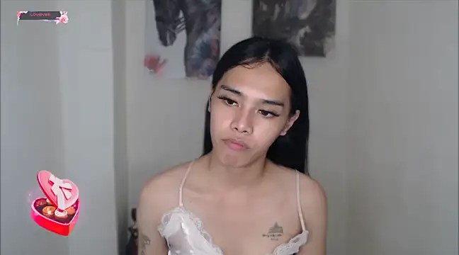 Snapshot of shecutie69 chatting on 12-20-24, 01:14 shecutie69 online show from 12-20-24, 01:14