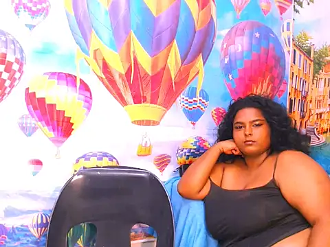 Snapshot of Indianfairy99 chatting on 01-27-25, 03:37 Indianfairy99 online show from 01-27-25, 03:37