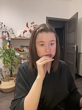 Snapshot of sweetest_pie chatting on 02-20-25, 06:57 sweetest pie online show from 02-20-25, 06:57