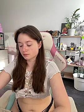 sweetest pie online show from 06-28-26, 05:24