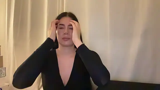 clairewntr online show from 02-19-26, 08:27