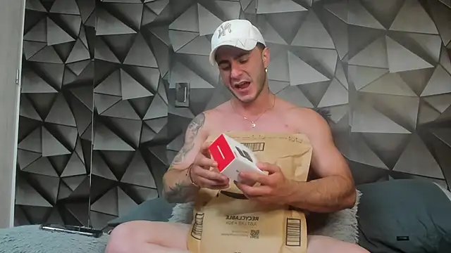 Latino stud4u online show from 03-20-26, 11:31