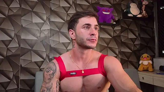 Snapshot of Latino_stud4u chatting on 05-08-26, 04:29 Latino stud4u online show from 05-08-26, 04:29