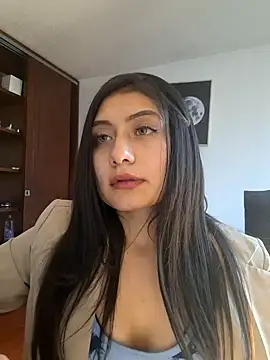 Snapshot of _Danna chatting on 12-22-24, 10:04  Danna online show from 12-22-24, 10:04