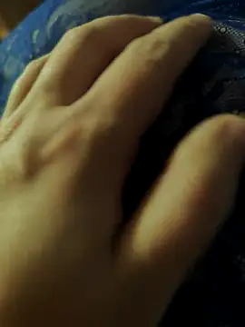 LovlyAnnie online show from 12-19-25, 06:09