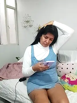 aisha latina online show from 02-18-26, 02:24