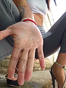 Yuky ta online show from 10-05-25, 02:15