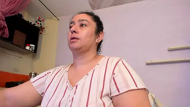 agathaxxx-69 online show from 02-15-26, 02:25