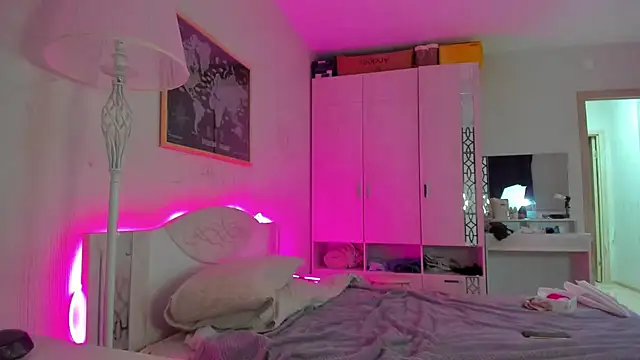 Snapshot of volcano27 chatting on 01-29-25, 01:49 volcano27 online show from 01-29-25, 01:49