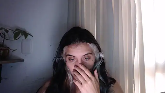 mariecam420 online show from 03-18-25, 10:58