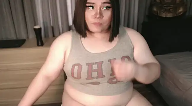 Snapshot of mysticofcum chatting on 01-22-25, 04:02 mysticofcum online show from 01-22-25, 04:02