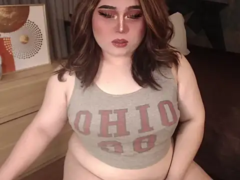 Snapshot of mysticofcum chatting on 09-21-25, 01:07 mysticofcum online show from 09-21-25, 01:07
