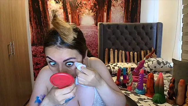 sofia23dirty online show from 12-05-25, 05:20