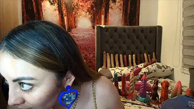 sofia23dirty online show from 02-12-26, 10:49