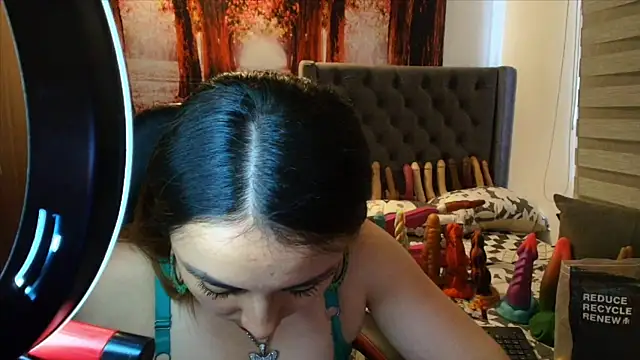 sofia23dirty online show from 04-19-26, 08:11