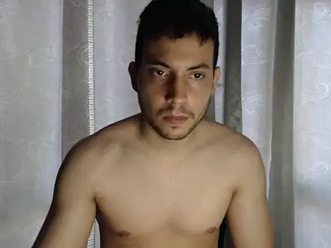 Snapshot of Armando_2002 chatting on 03-16-25, 04:23 Armando 2002 online show from 03-16-25, 04:23