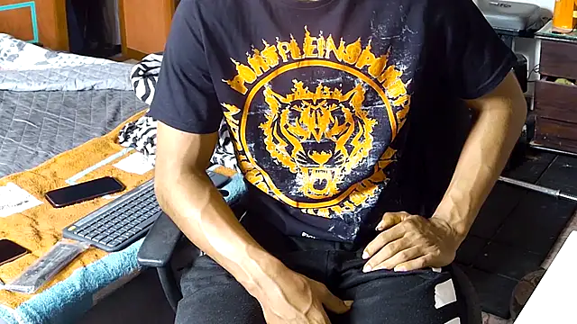 Jhon wich online show from 01-31-25, 04:48