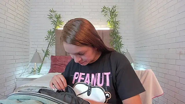 Snapshot of miataylorr1 chatting on 01-13-25, 06:38 miataylorr1 online show from 01-13-25, 06:38