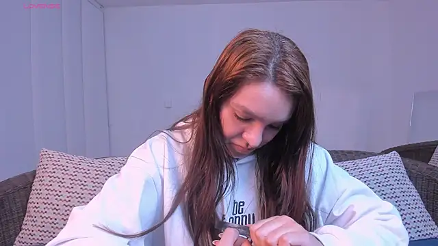 Snapshot of miataylorr1 chatting on 02-04-25, 11:16 miataylorr1 online show from 02-04-25, 11:16