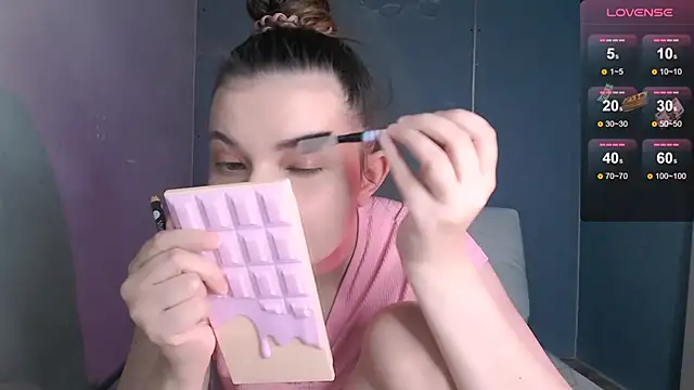 Snapshot of bbycolada chatting on 03-04-25, 09:00 bbycolada online show from 03-04-25, 09:00