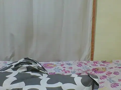Snapshot of cute_lavenda chatting on 09-13-25, 10:42 cute lavenda online show from 09-13-25, 10:42