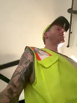 Mackwood89 online show from 09-16-25, 09:27