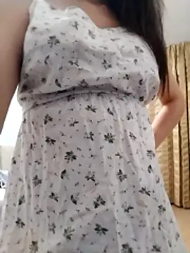 baby sweet girl  online show from 11-09-25, 08:40