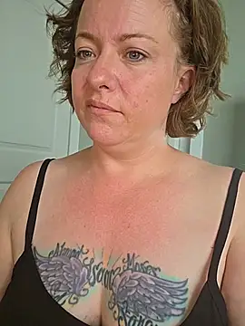 julimonroe online show from 05-22-26, 02:55