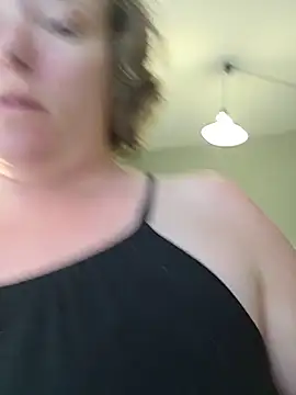 julimonroe online show from 06-02-26, 01:40