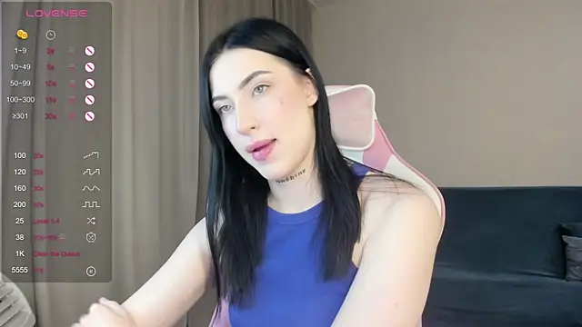 Snapshot of JenniferQueen11 chatting on 12-14-24, 12:44 JenniferQueen11 online show from 12-14-24, 12:44