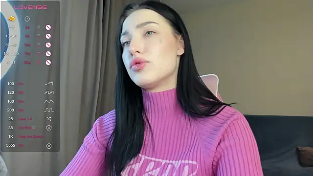 Snapshot of JenniferQueen11 chatting on 02-02-25, 04:54 JenniferQueen11 online show from 02-02-25, 04:54