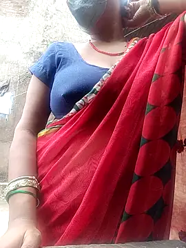 Snapshot of Lattika-Bhabhi chatting on 09-09-25, 07:52 Lattika-Bhabhi online show from 09-09-25, 07:52