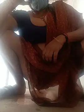 Snapshot of Lattika-Bhabhi chatting on 06-10-26, 05:39 Lattika-Bhabhi online show from 06-10-26, 05:39