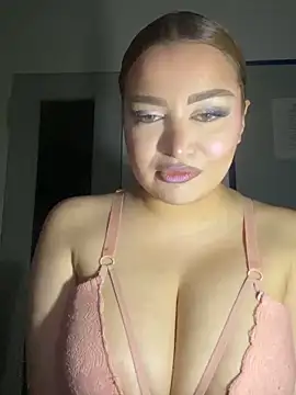 Snapshot of EmiliaPetrova chatting on 02-19-25, 10:20 EmiliaPetrova online show from 02-19-25, 10:20