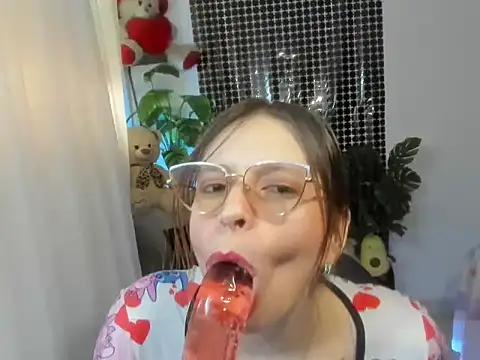 lorenitabella online show from 12-04-25, 09:23