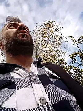 kevgir08 online show from 10-23-25, 12:15