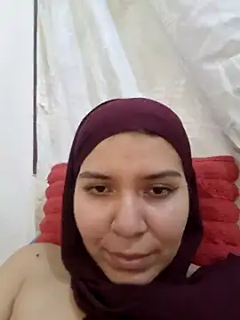 MatchedEyebrow online show from 02-03-25, 11:58