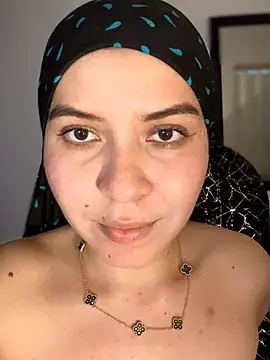 MatchedEyebrow online show from 03-27-26, 09:25