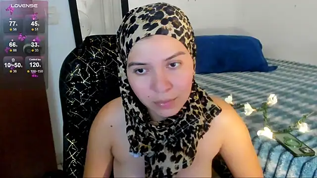 MatchedEyebrow online show from 06-01-26, 09:27