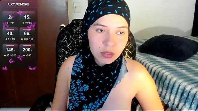 MatchedEyebrow online show from 06-05-26, 09:42