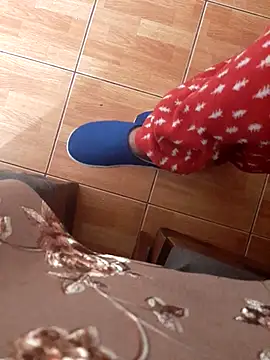 feet toes online show from 11-26-25, 07:31