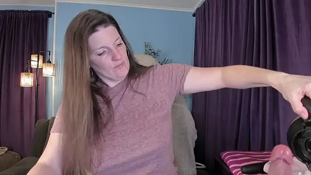 Kelly Carolina online show from 01-13-26, 12:43