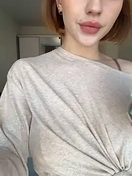 Camilla Railian online show from 02-10-26, 11:47