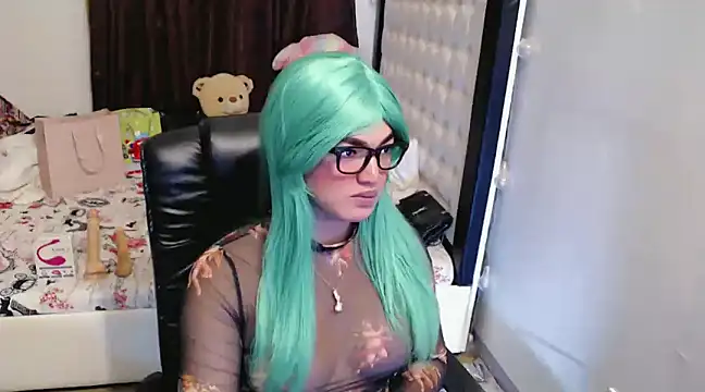 Goddess Sarah online show from 12-30-24, 09:59